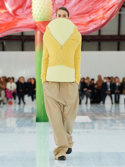 Spring summer 23 LOEWE women show look 44