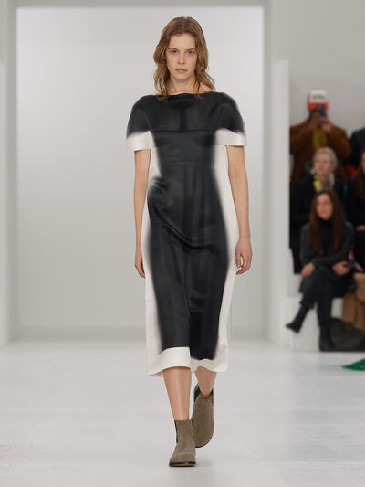 Herbst/Winter 2023 LOEWE Damen-Show