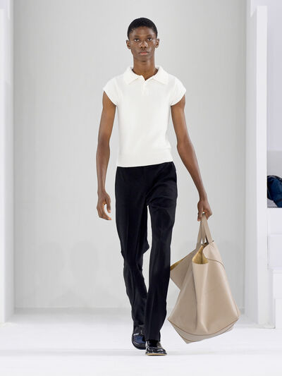 Herbst/Winter 23 LOEWE Herren-Show, Look 1