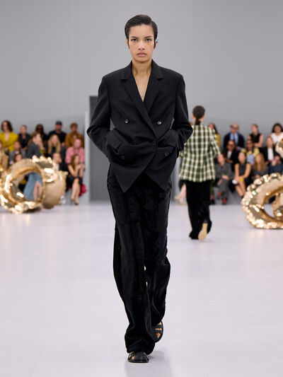 Spring Summer 2024 LOEWE Women show