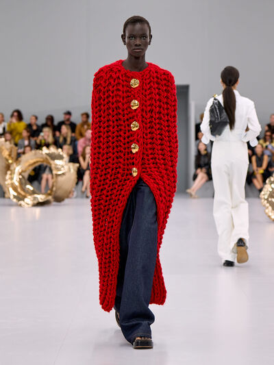 Spring Summer 2024 LOEWE Women show