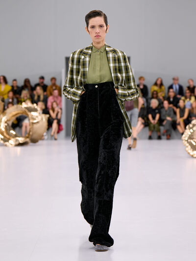 Spring Summer 2024 LOEWE Women show