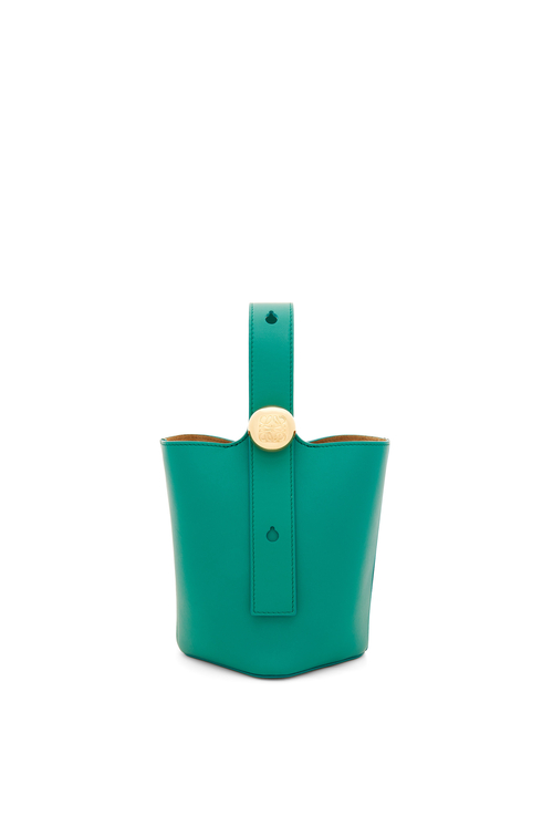 LOEWE Mini Pebble bucket in mellow calfskin Emerald Green plp_rd